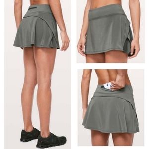 Lululemon Play off the Pleats Skirt 10